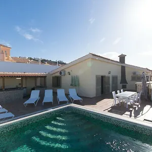 https://villa-oleandra.adeje-hotels.com